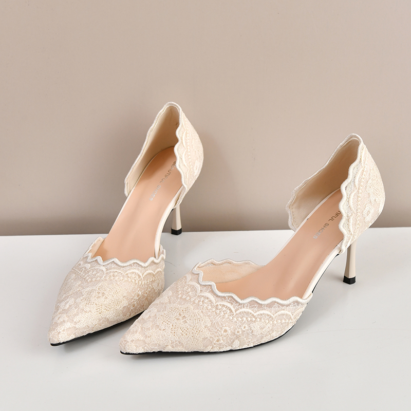 Women'S Shoes - Dantelli Sivri Burunlu Yüksek Topuklu Kadın