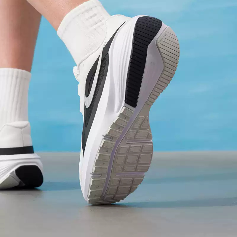 NIKE DOWNSHIFTER 14 Erkek Koşu - Lightweight Road Running Shoes incelemesi ve fiyatı